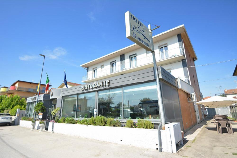 Hotel Bella Romagna Casal Borsetti Buitenkant foto